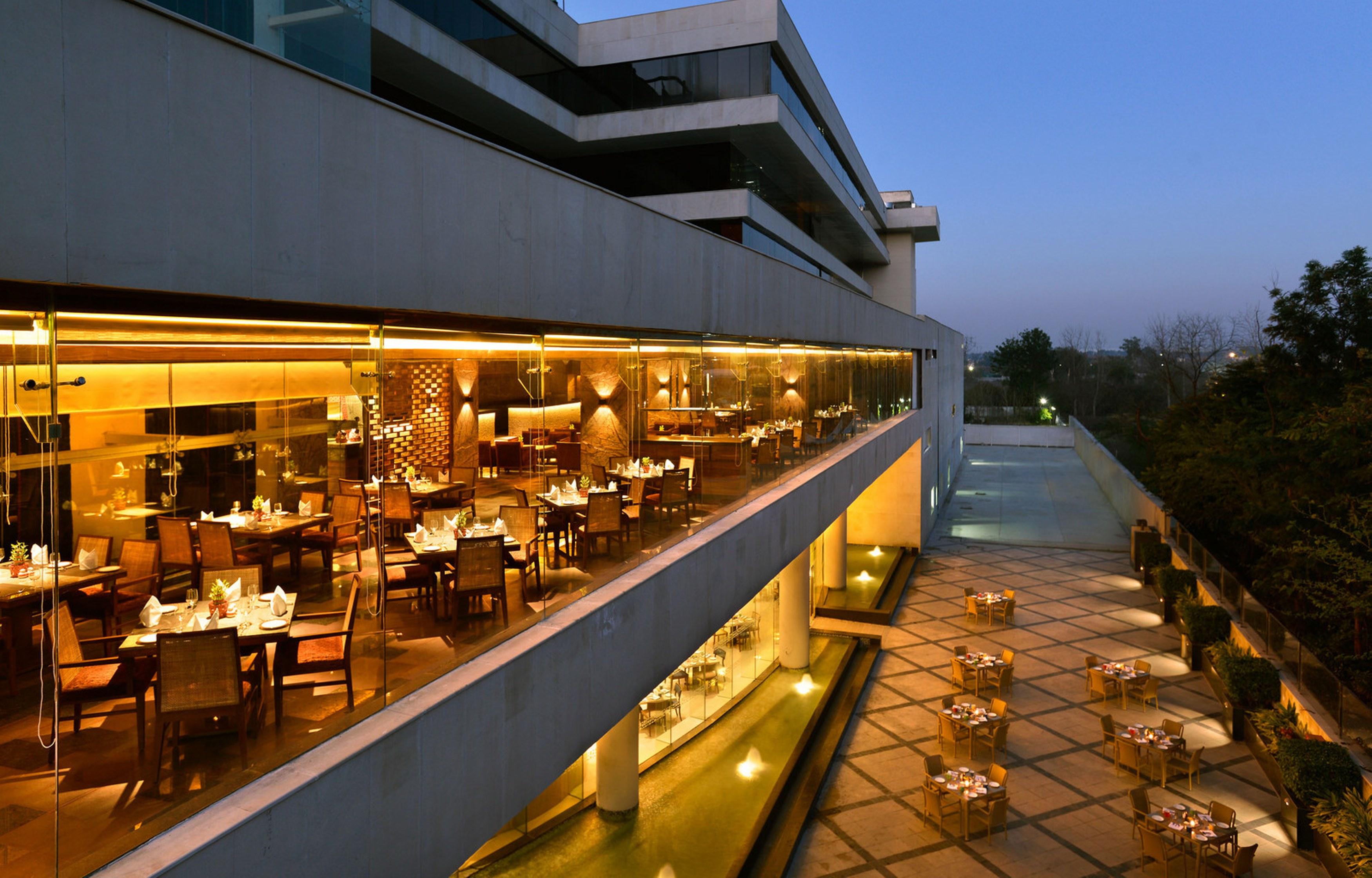 The Lalit Chandigarh Bagian luar foto